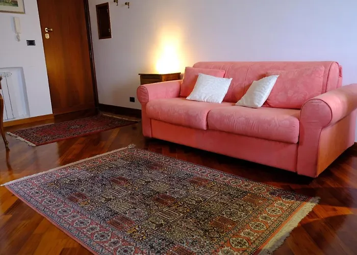 Hostme Colosseum Apartment