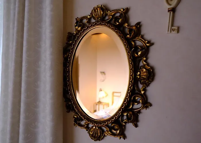 Hostme Colosseum Apartment *